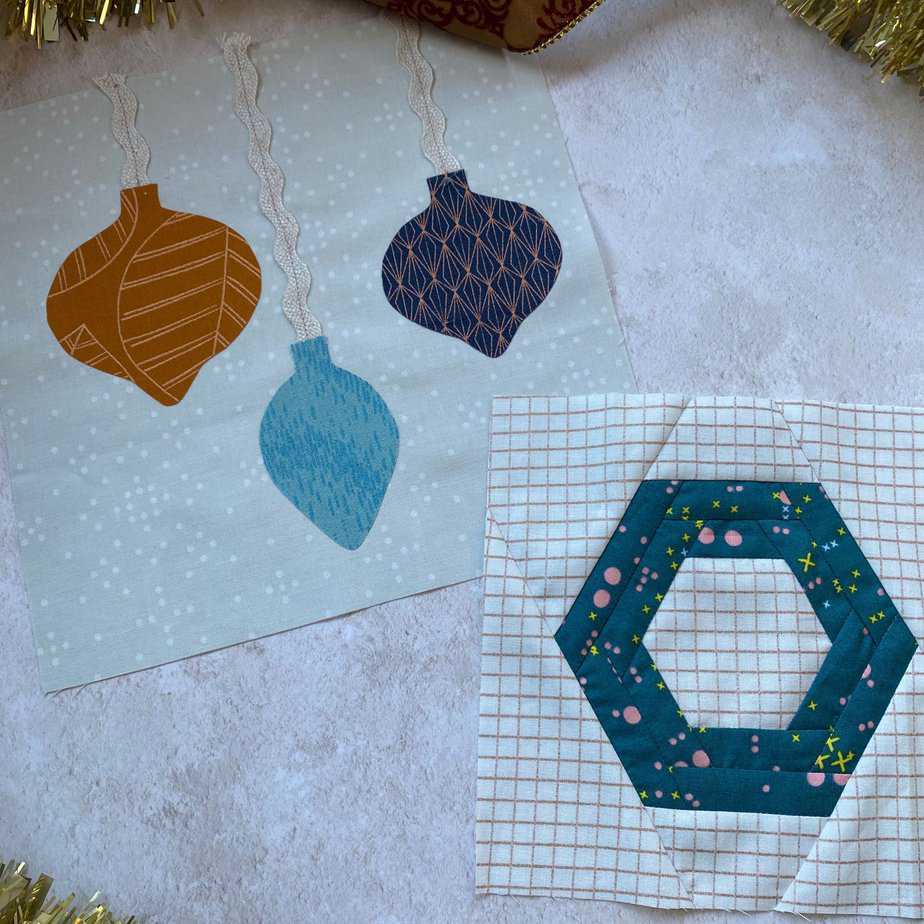 Joyful Quilt along Week 2 - tutorial for applique Christmas baubles block and Christmas Wreath Block